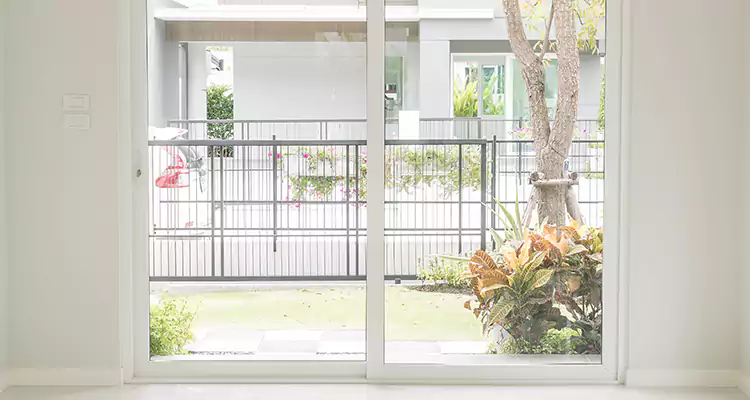 Balcony Screen Door Repair in El Cerrito, CA