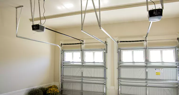 Residential Emergency Garage Door Repair in El Cerrito, CA